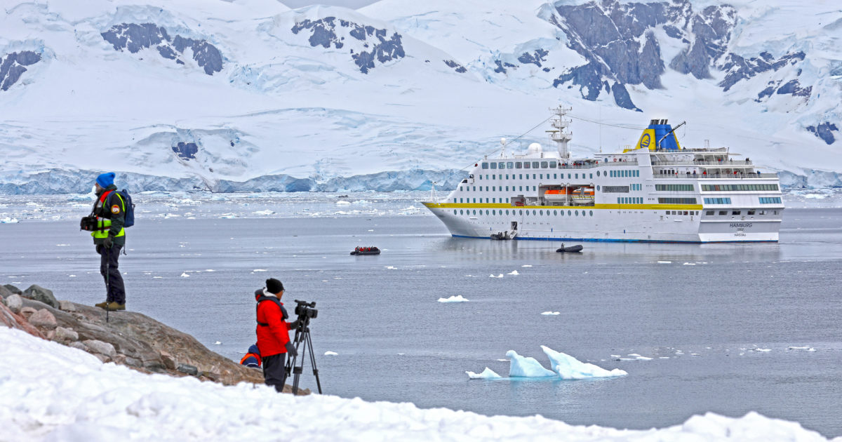 KreuzfahrtExpedition 200 Jahre nach der Erkundung der Antarktis